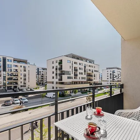 Promenada Apartment *