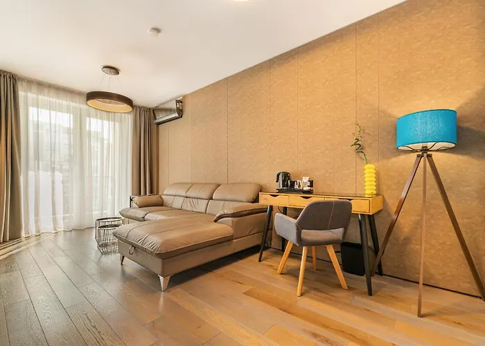 Promenada Apartment *